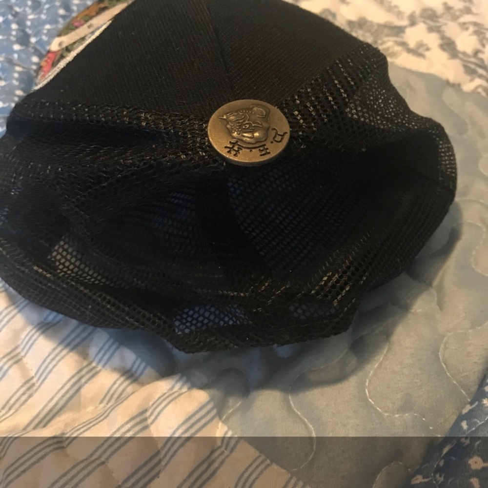 Hat - Picture 2 of 2